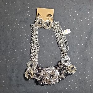 Chic Silver Floral Necklace and Earring Set